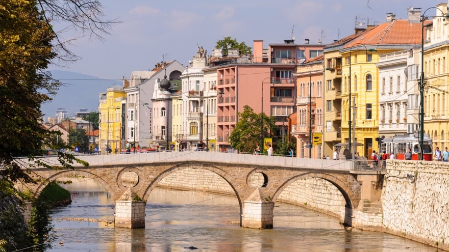 Latin Köprü Saraybosna'da ne yapılır?