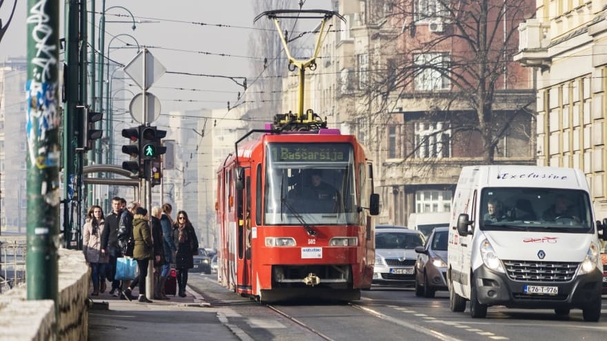Saraybosna'da ne yapılır? tramvaya binin