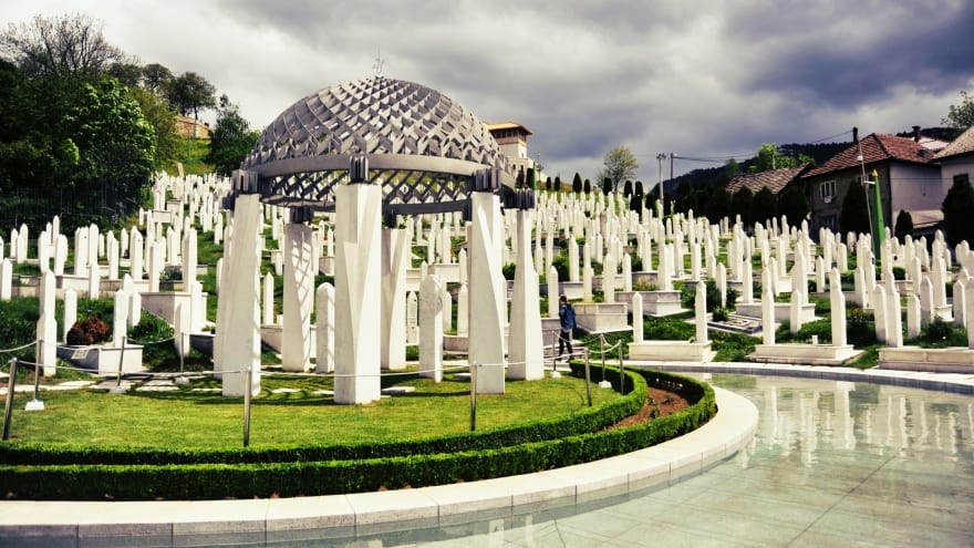 Saraybosna'da yapılacak şeyler mezarlıkları görün