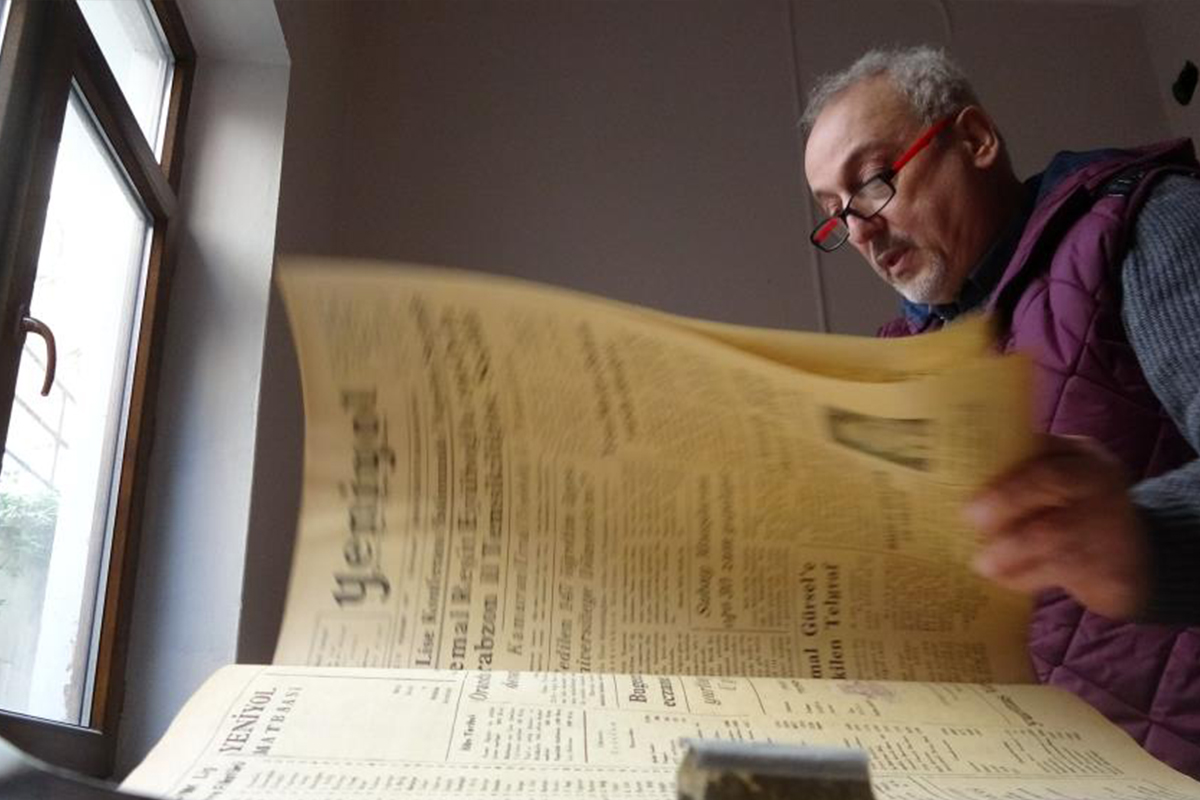 Trabzon’da 132 yıllık gazeteleri dijitalleştiriyor