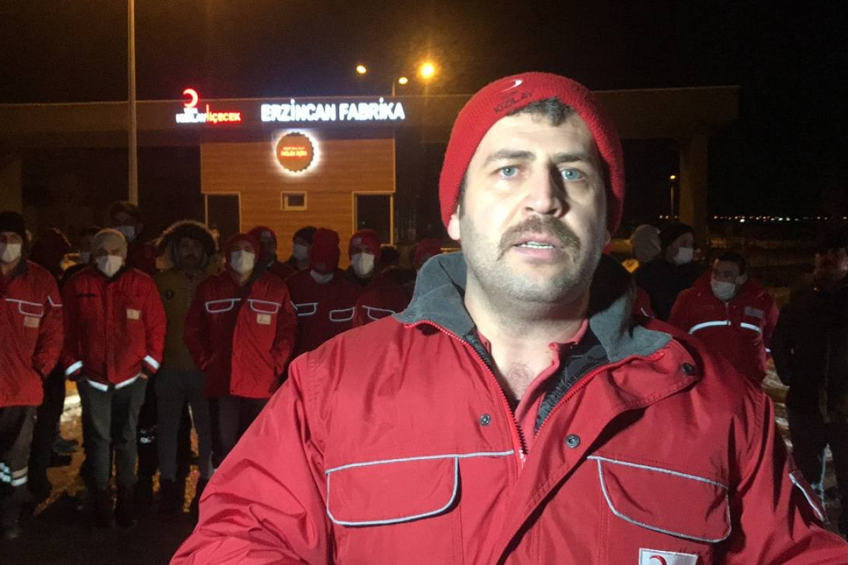 Kızılay İçecek Erzincan Fabrikası işçileri greve başladı