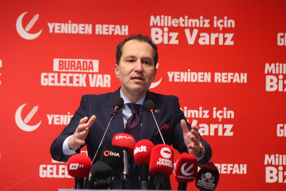 Yeniden Refah lideri Erbakan: “Erbakan hocamız, CHP ile asla ve asla birlikte olmazdı”