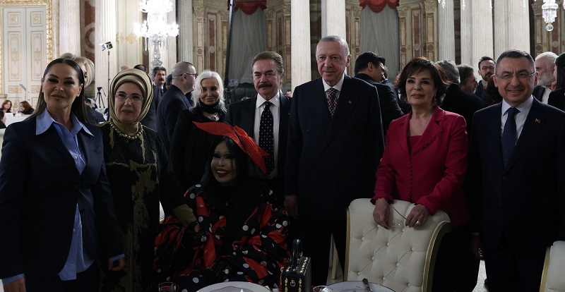 Erdoğan: “Daima sanatçıların arasında yer aldık, yer almayı sürdüreceğiz”