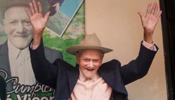 113 yaşındaki Venezuelalı ‘Dünya’nın en yaşlı erkeği’ seçildi