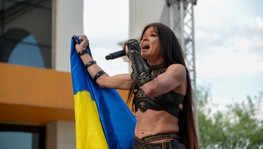 2004 Eurovision birincisi Ruslana Ukrayna vatandaşları için Antalya’da sahnedeydi