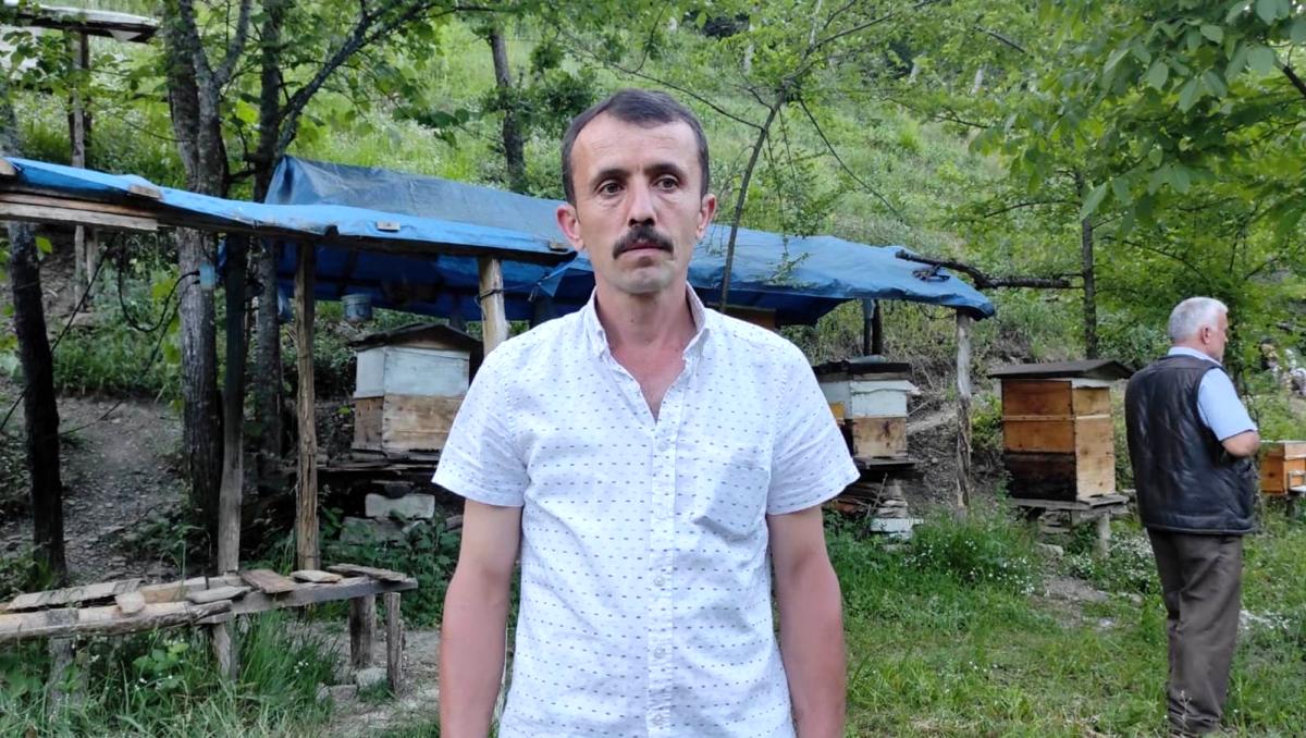 Ayı vatandaşa saldırdı, Karadeniz’li köylüler korku içinde