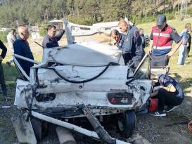 Kahramanmaraş’ta tır ile otomobilin çarpışması sonucu 1 kişi öldü, 3 kişi yaralandı