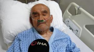  İki ana damarı kapalı olan 104 yaşındaki hasta, anjiyo ile sağlığına kavuştu