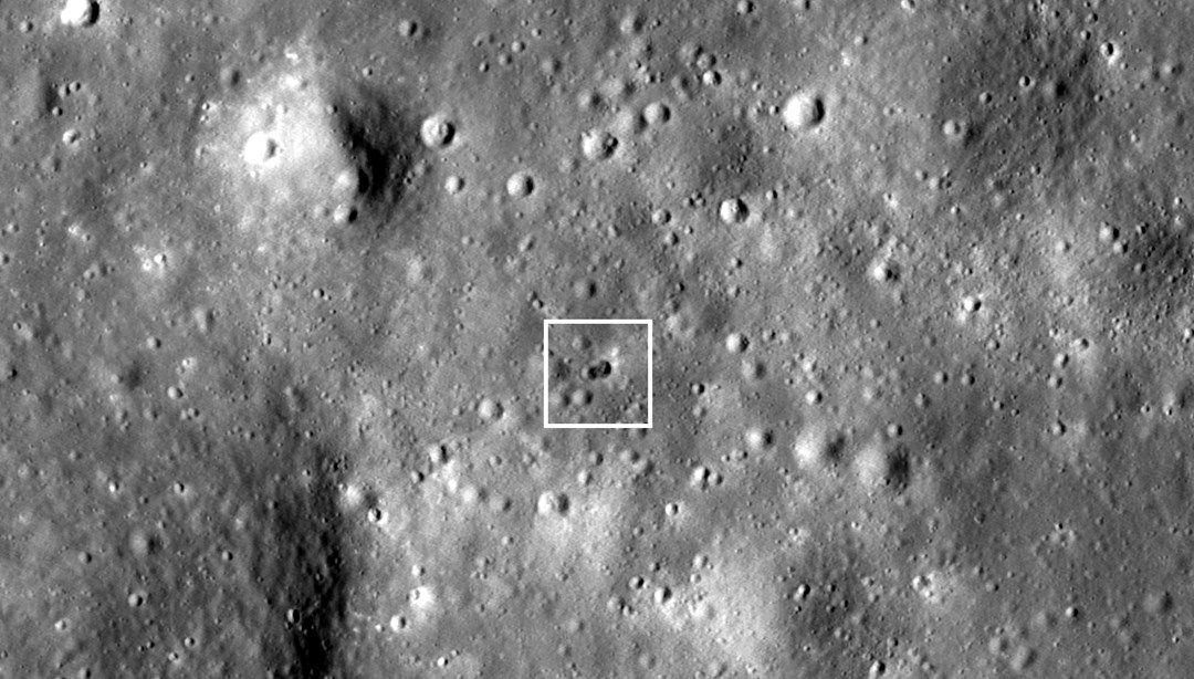 Ay’a çarpan roket dev krater oluşturdu