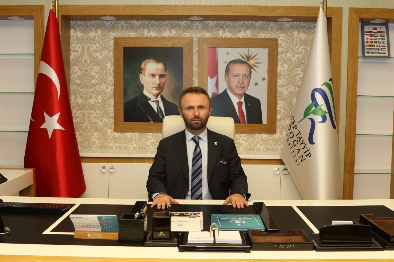 RTEÜ Rektörü Prof.Dr. Yusuf Yılmaz  Göreve Başladı