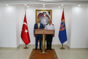 Vali Çeber, Rize İl Jandarma Komutanlığına Atanan Albay Güngör’e Hayırlı Olsun Ziyareti