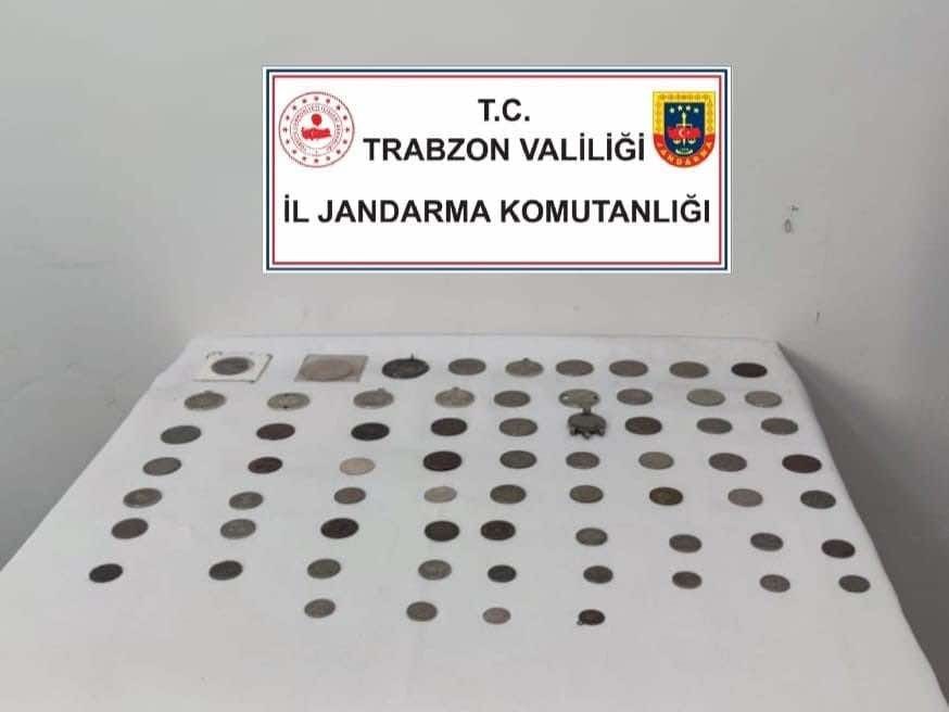 Trabzon’da ,Jandarma tarihi eserleri satılmadan yakaladı