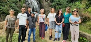 2. Yabancı 8 Ressam Rize'de Doğayı Tuvale Aktardılar