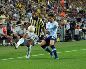 Fenerbahçe, Avrupa’da galibiyetle başladı