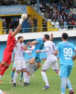 Pazarspor Sahasında Karacabey Belediyespor’a 2-0 Mağlup Oldu 
