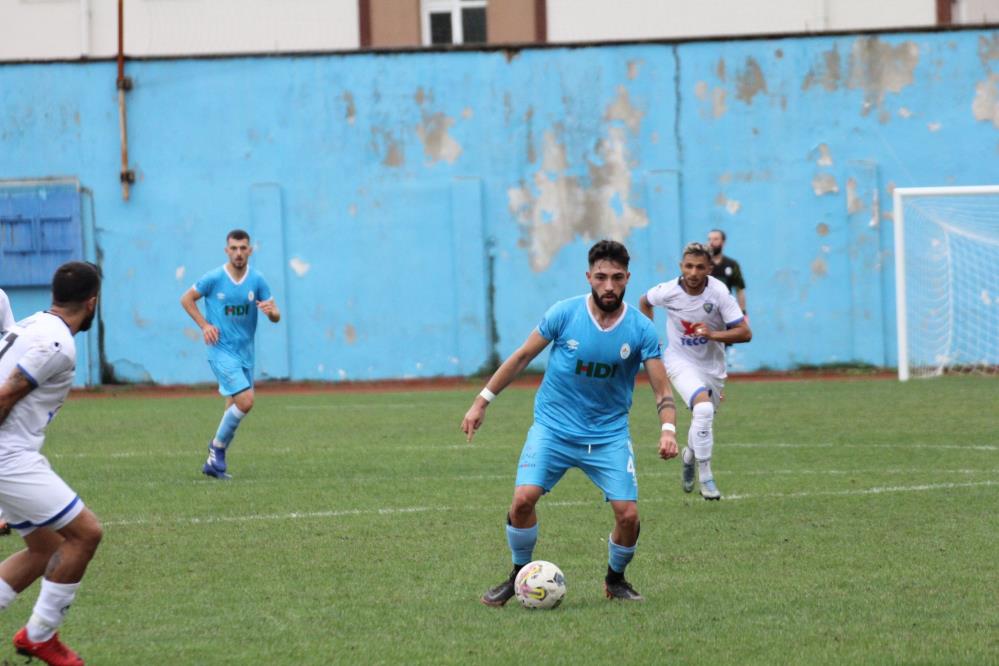 Pazarspor Sahasında Karacabey Belediyespor’a 2-0 Mağlup Oldu