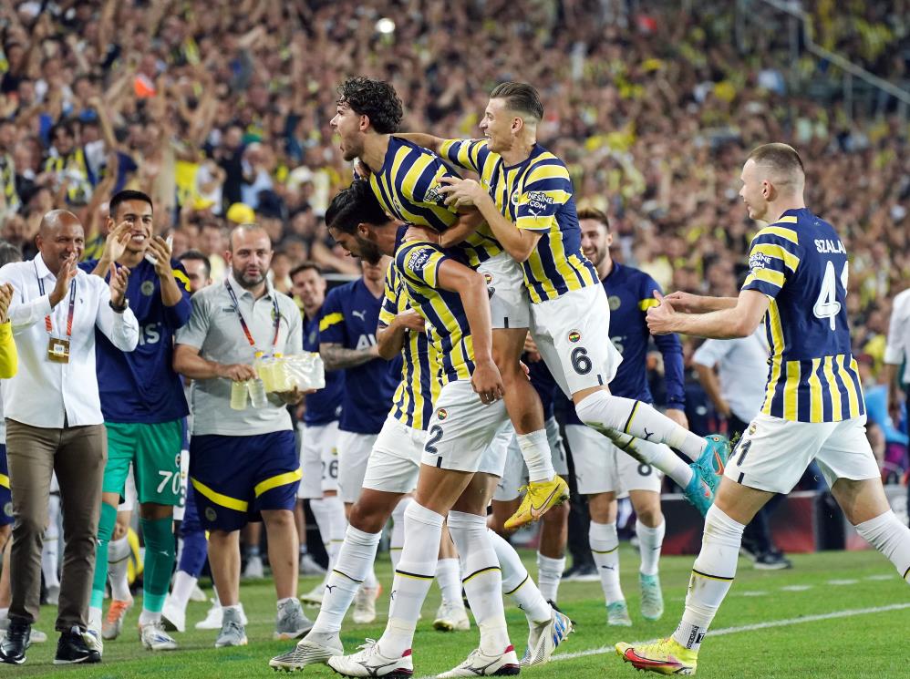 Fenerbahçe Avrupa Ligine Galibiyetle Başladı