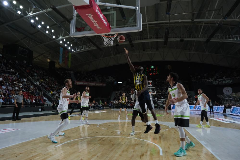 Manisa BBSK: 58 – Fenerbahçe Beko: 93