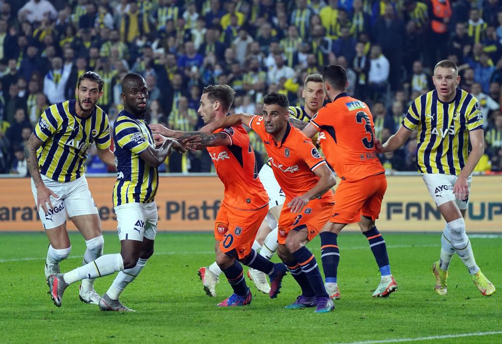 Haftanın Maçında Fenerbahçe 1 Başakşehir 0
