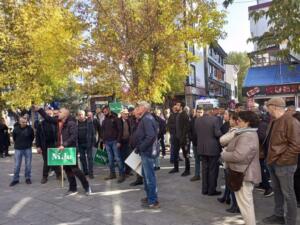 Tunceli’de köylüler ,HDP ve Maçoğlu'na Tepki Göstererek Belediyeye Yürüdü