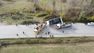 Rize'den Zonguldak'a Giderken ,Şarampole Yuvarlanıp 40 Kişinin Yaralandığı Otobüs Şoförü,Daldığını Söyledi