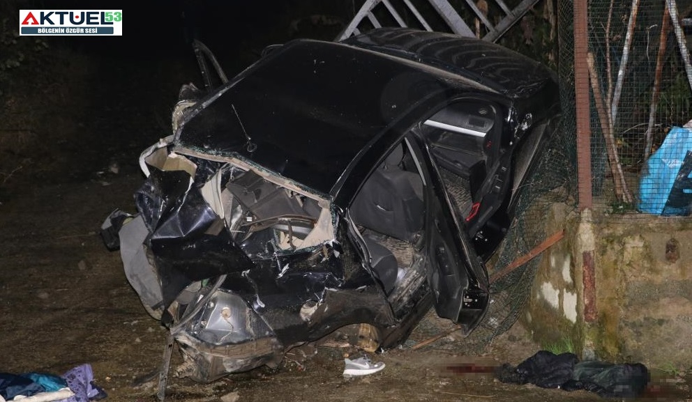 Rize’de Feci kaza ! araç 3 metrelik duvardan düştü: 2 ölü, 3 ağır yaralı