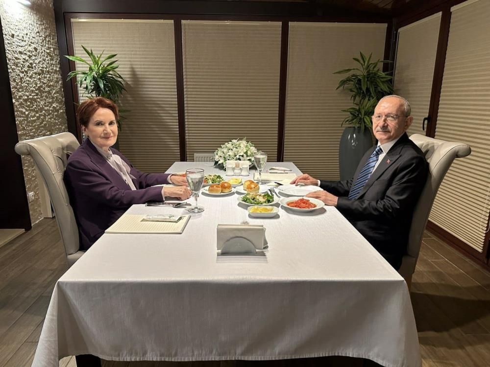 Kılıçdaroğlu ile Akşener’in Sürpriz görüşmesi sona erdi