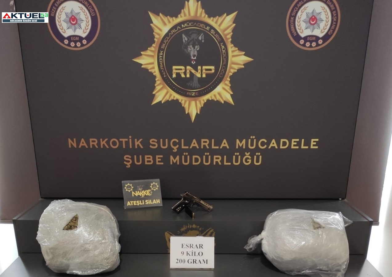 Rize Karadeniz Sahil Yolunda, Bir Aracın Bagajında 9 kilo 200 gram Uyuşturucu Ele Geçirildi,3 Kişi Tutuklandı