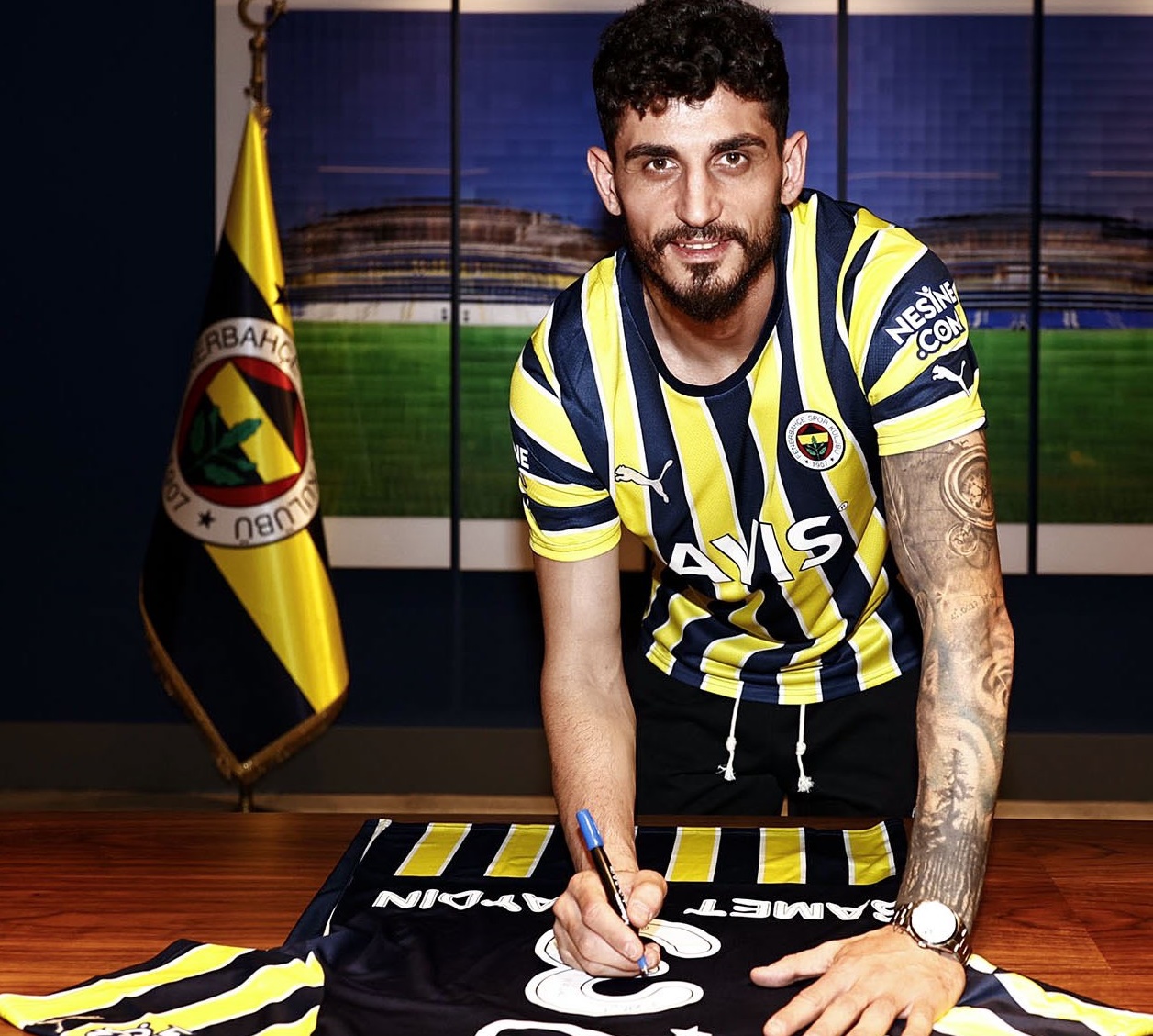 Fenerbahçe Genç Futbolcu, Samet Akaydın transferini bitirdi