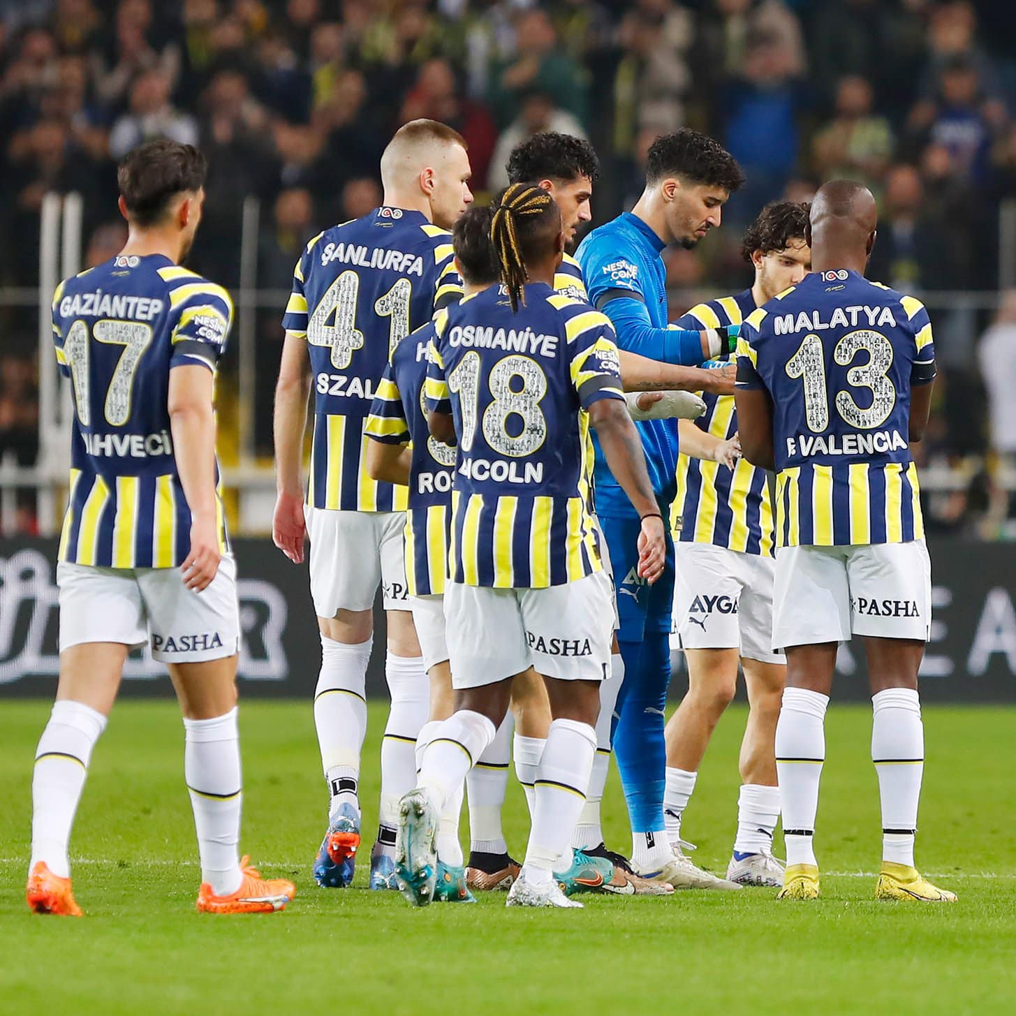 Fenerbahçe Erteleme Maçında Konyaspor’u 4-0 mağlup Etti