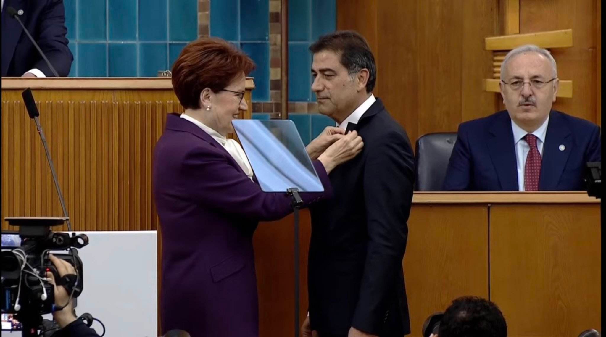 Rizespor’un Eski Teknik Direktörü Ünal Karaman, İYİ Parti’den milletvekili aday adayı oldu