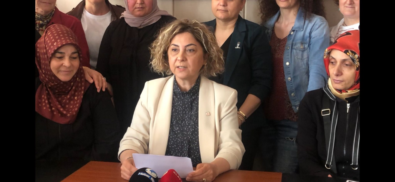 CHP Rize eski Kadın Kolları Başkanı Nurdan Ardal, görevden alındı