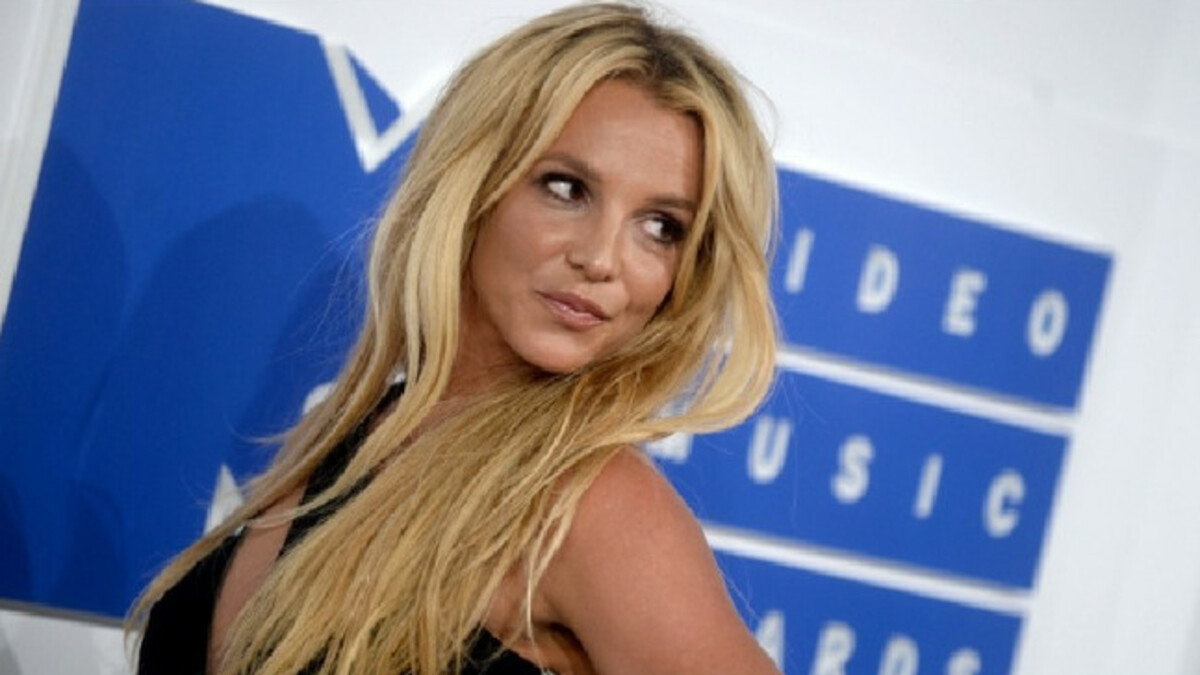 Britney Spears’ın beklenen otobiyografi kitabına hukuk engeli
