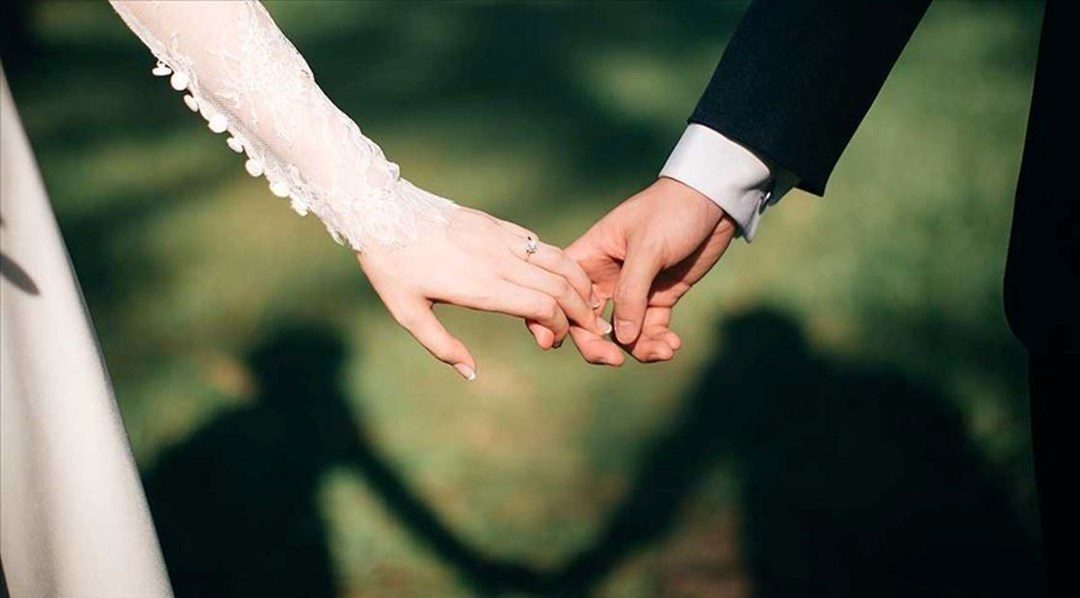 Yeni evleneceklere 150 bin TL faizsiz kredi: Evlilik kredisi ne zaman verilecek, şartlar neler?