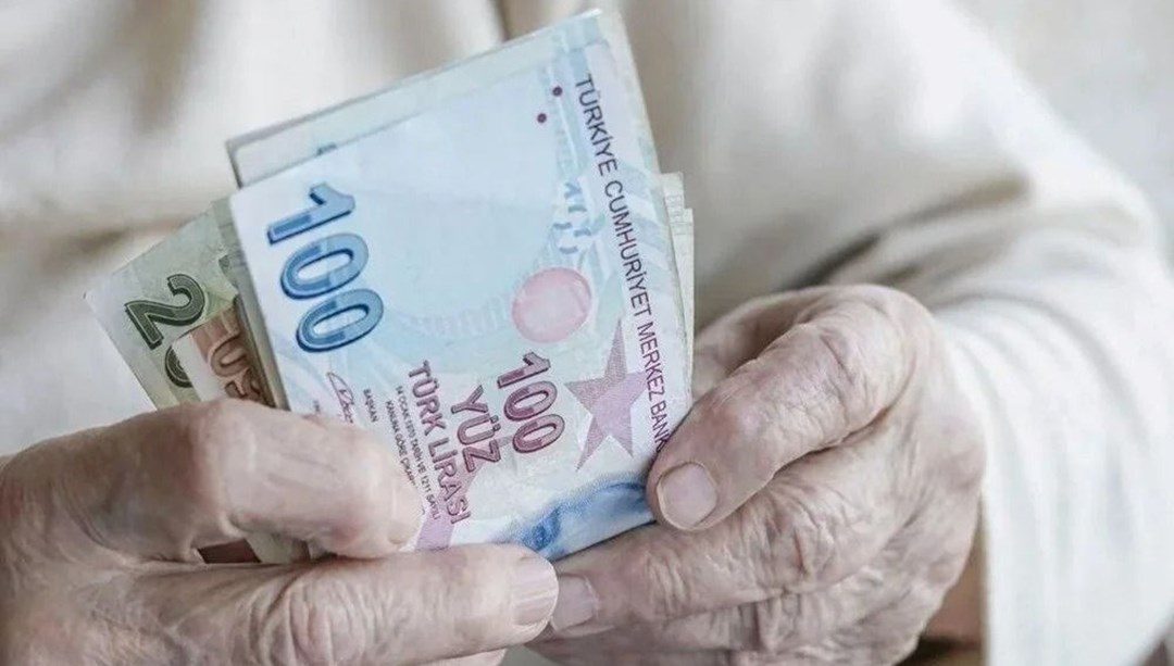 Memur ve emekli maaşlarına zam ile kira artış oranı belli oldu