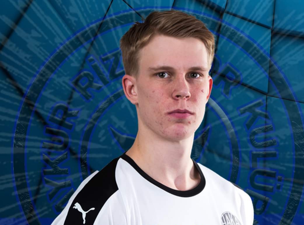 Rizespor, 22 Yaşındaki Finlandiyalı orta saha oyuncusu Janne Pekka Laine’yi Transfer Etti