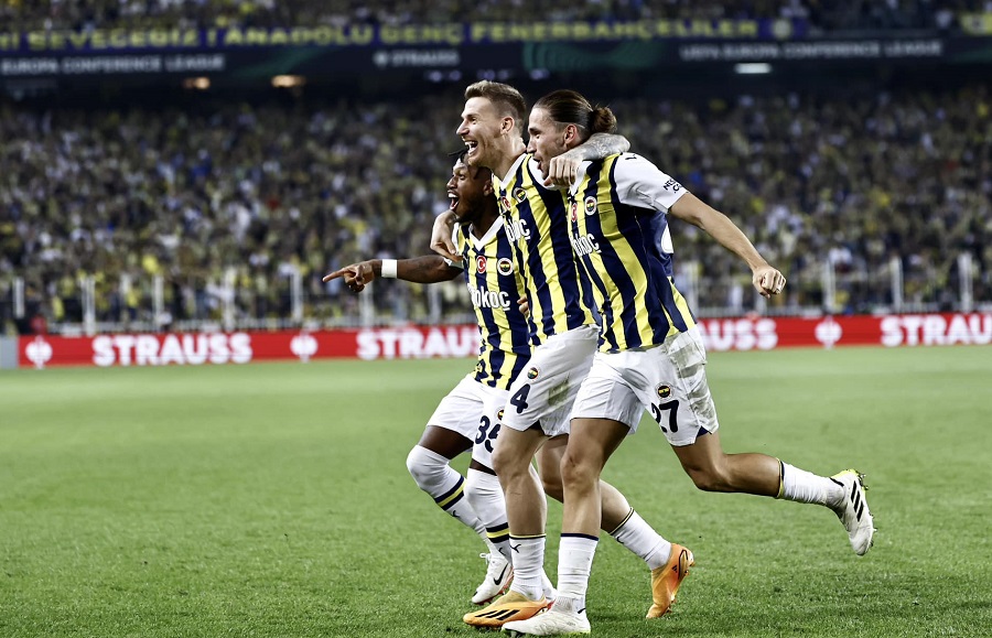Fenerbahçe Avurpa’da Dolu Dizgin