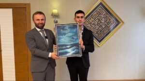 RTEÜ'de Türkiye’nin ilk otizmli resim iş öğretmeni diplomasını aldı