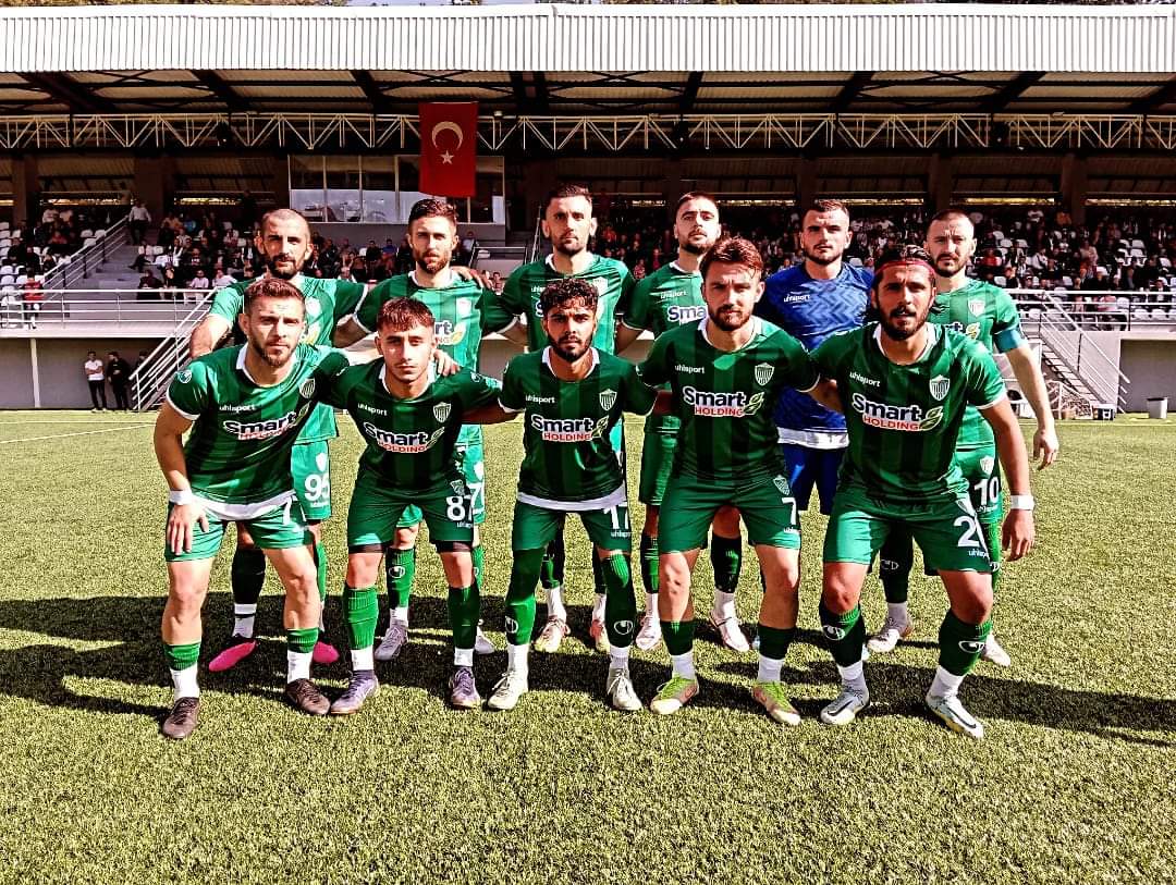 Çayelispor ,Bayburt belediyespor’u 4-0 mağlup ederek, 2. sıraya yükseldi