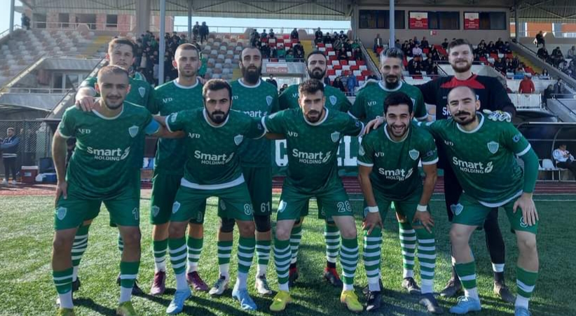 Çayelispor ,Trabzon’dan 3 puanla dönerek liderliğini devam Ettirdi