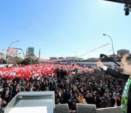 Yeniden Refah Partisi’nden Şanlıurfa’da 160 bin kişi ile Gövde Gösterisi..
