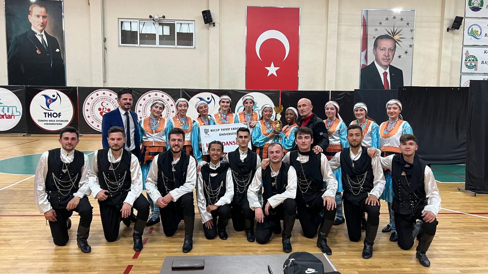 RTEÜ Halk Dansları Ekibi 1. Oldu