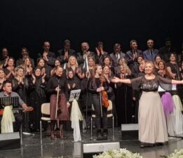 Rize’de Türk Sanat müziği Konseri