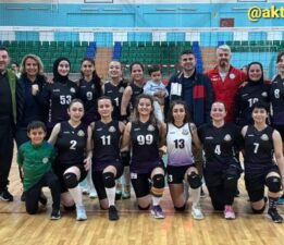 Rize Barosu Bayan Voleybol Takımı,Ordu Barosu’nu 3-0 mağlûp etti