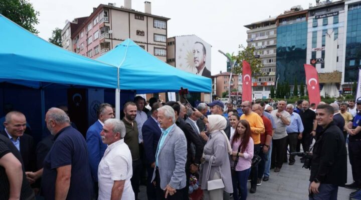 RİZE’DE GELENEKSEL BAYRAMLAŞMA ..