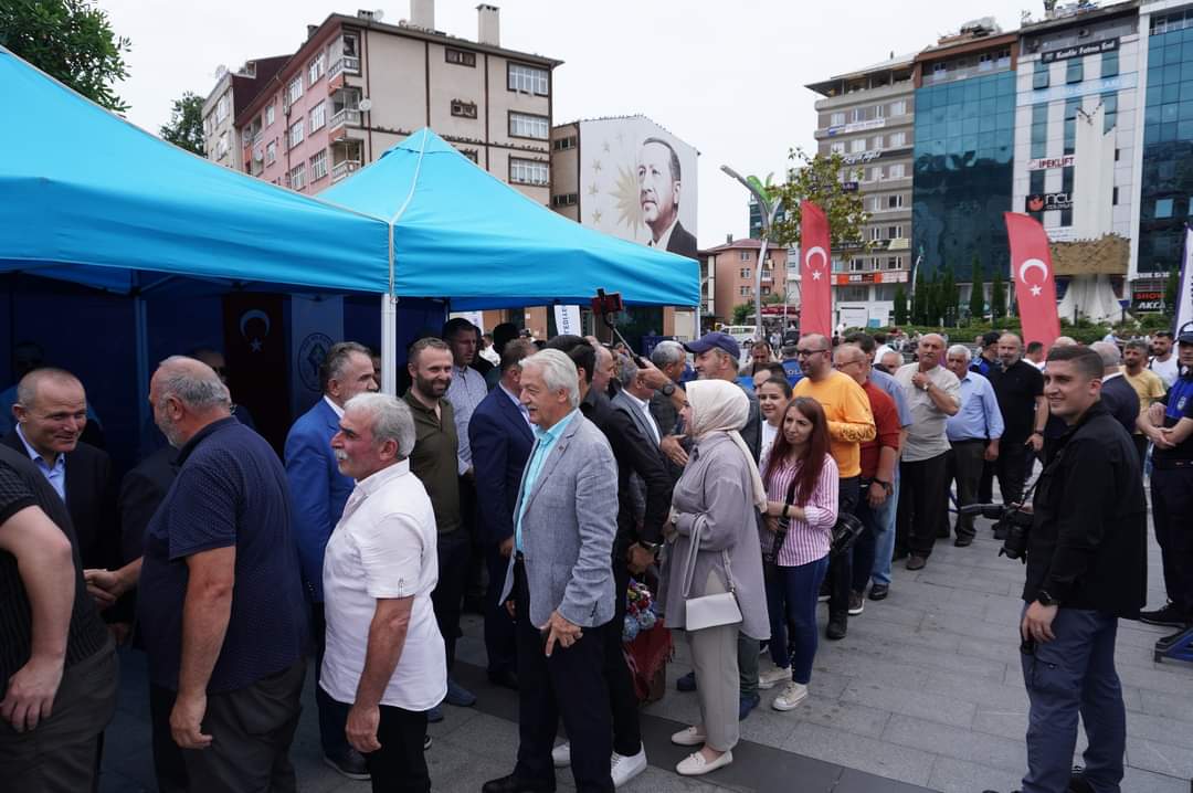 RİZE’DE GELENEKSEL BAYRAMLAŞMA ..