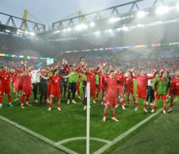 TÜRKİYE,AVRUPA FUTBOL SAMPIYONASINDA, ÇEKYA’YI 2-1 MAĞLÛP EDEREK, SON 16’YE KALDI